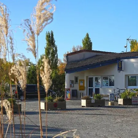 Campsite Terre & *